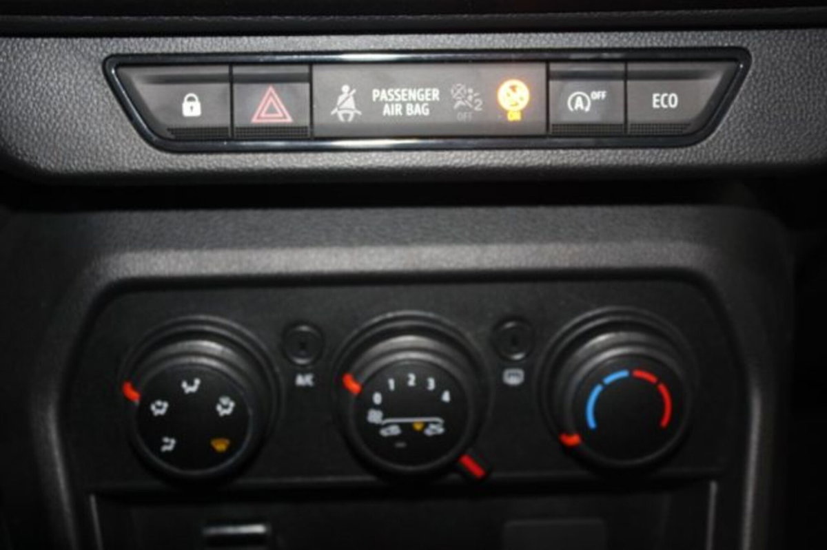 Dacia Sandero Stepway 1.0 tce Expression 90cv cvt (13)