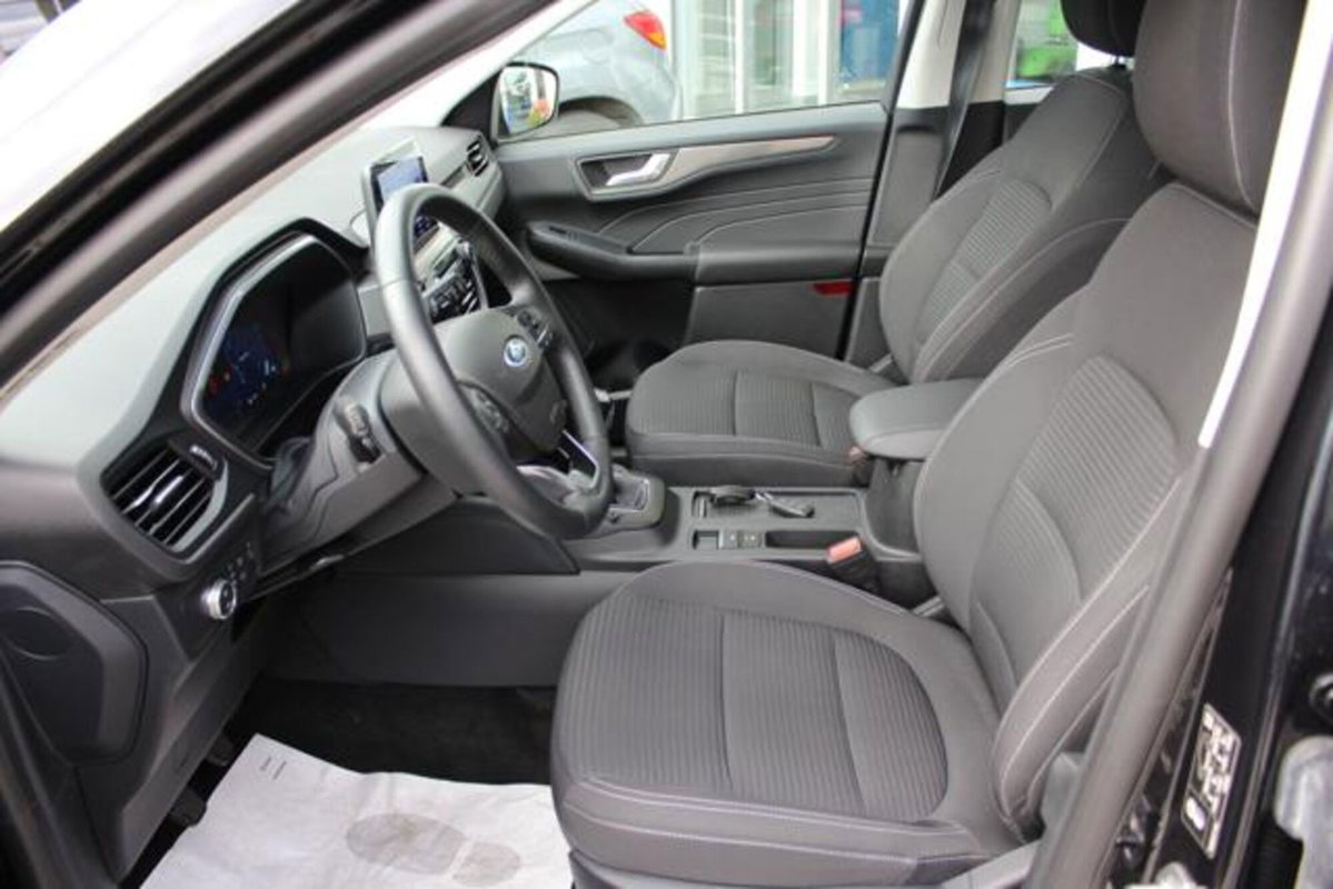 Ford Kuga 2.0 EcoBlue Hybrid 150 CV 2WD Titanium (7)