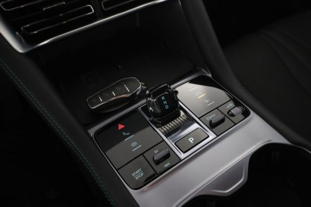 Byd Seal U DM-i 1.5 phev Comfort 2wd (13)