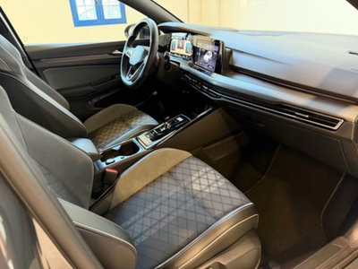 Volkswagen Golf 2.0 TDI 150 CV DSG SCR R-Line (14)