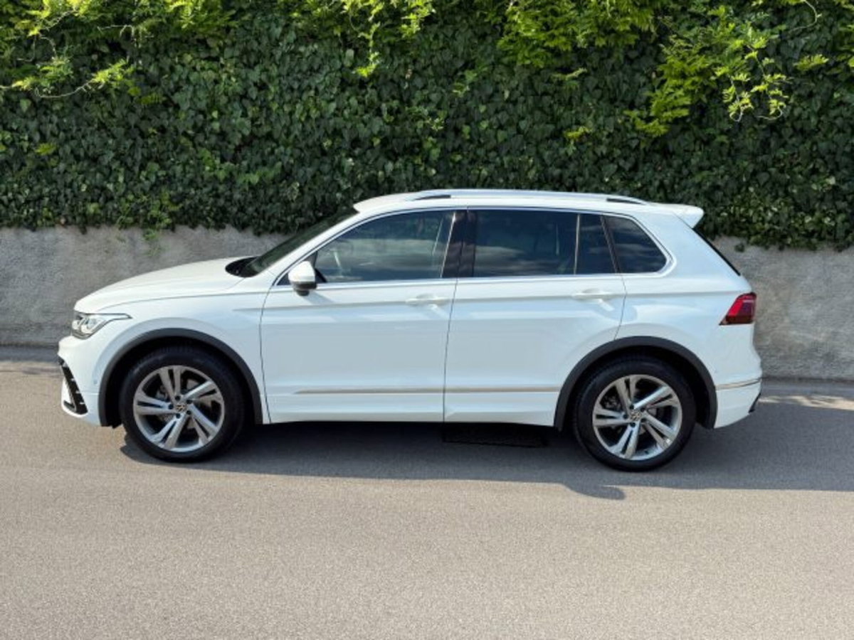 Volkswagen Tiguan 2.0 TDI 150 CV SCR DSG 4MOTION R-Line (19)