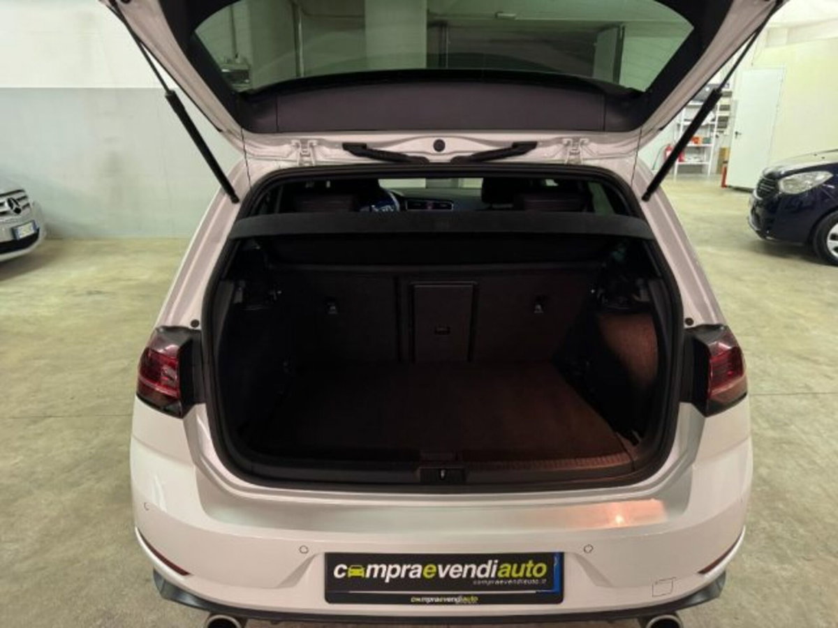 Volkswagen Golf GTI Performance 2.0 245 CV TSI DSG 5p. BMT (17)