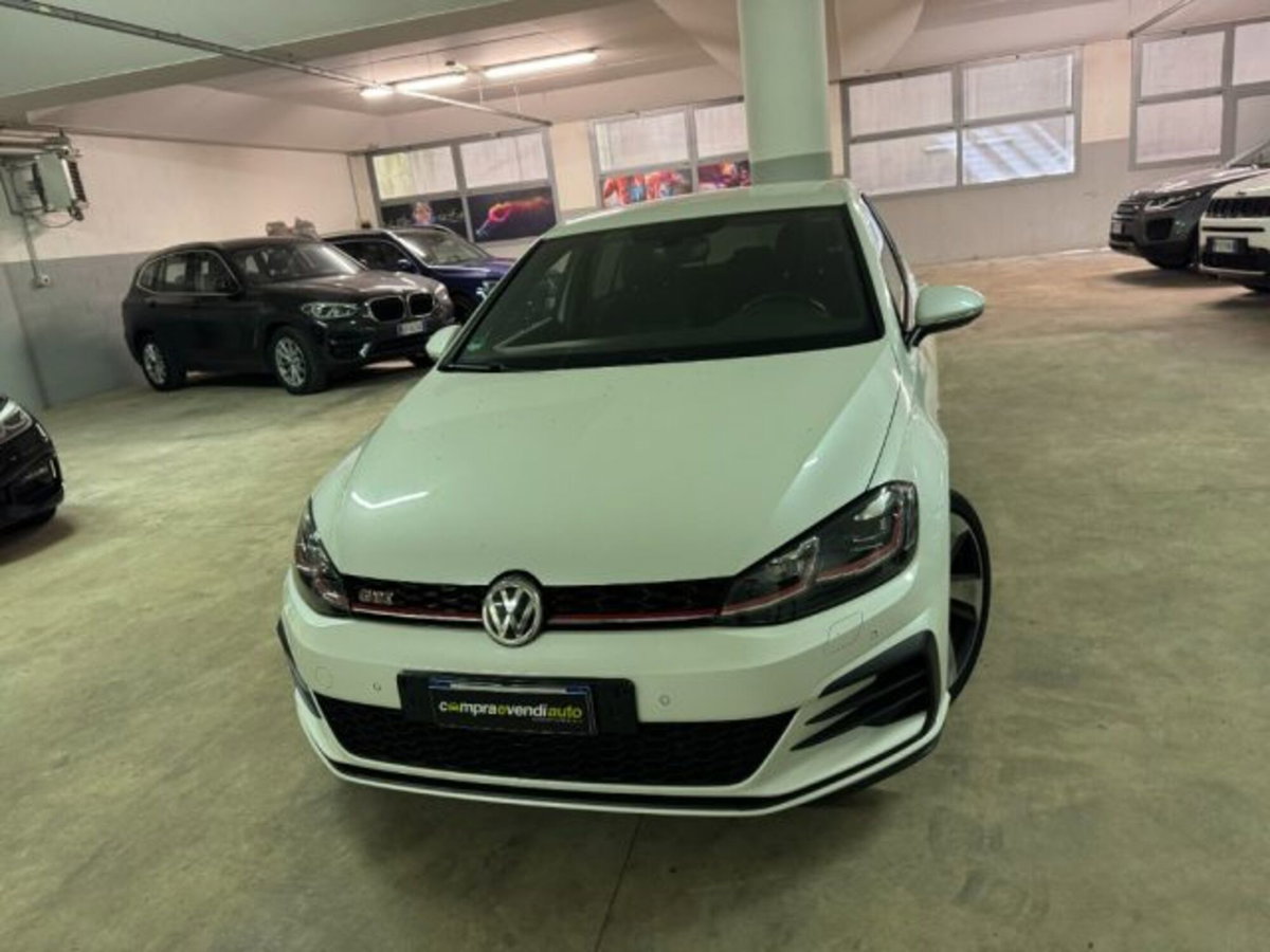 Volkswagen Golf GTI Performance 2.0 245 CV TSI DSG 5p. BMT (3)