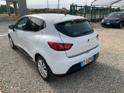 Renault Clio 1.2 75CV GPL 5 porte Wave (3)