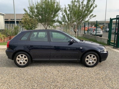 Audi A3 1.6 cat 5p. Ambiente (6)