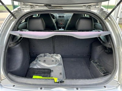 Alfa Romeo 147 3.2i V6 24V cat 3 porte GTA (13)