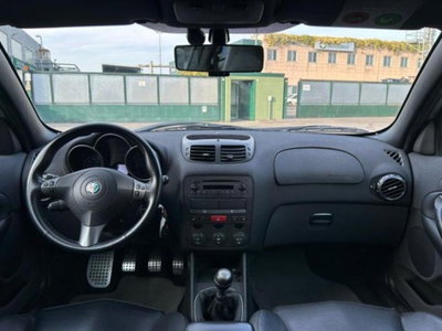 Alfa Romeo 147 3.2i V6 24V cat 3 porte GTA (9)