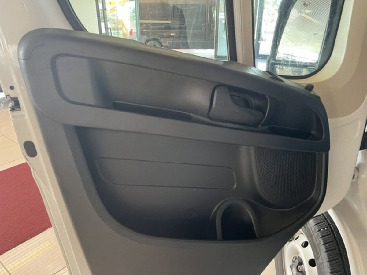 Fiat Ducato Furgone 33 2.2 Mjt 140CV AT9 PM-TN Furgone (12)