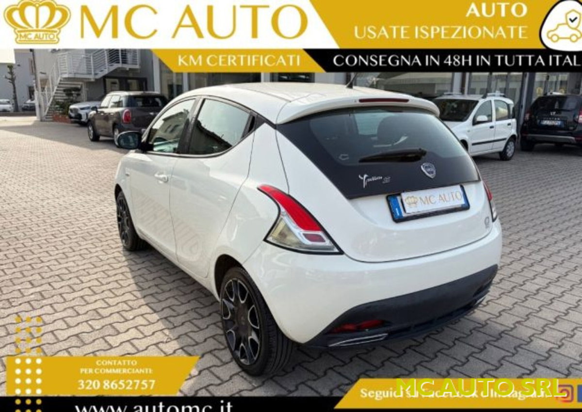 Lancia Ypsilon 1.3 MJT 16V 95 CV 5 porte S&S S Momodesign (4)