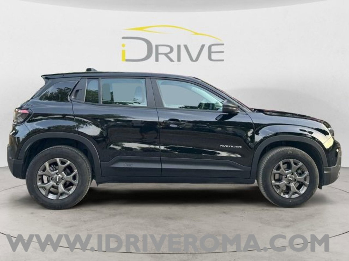 Jeep Avenger 1.2 turbo e-hybrid mhev Summit fwd 110cv edct6 (5)