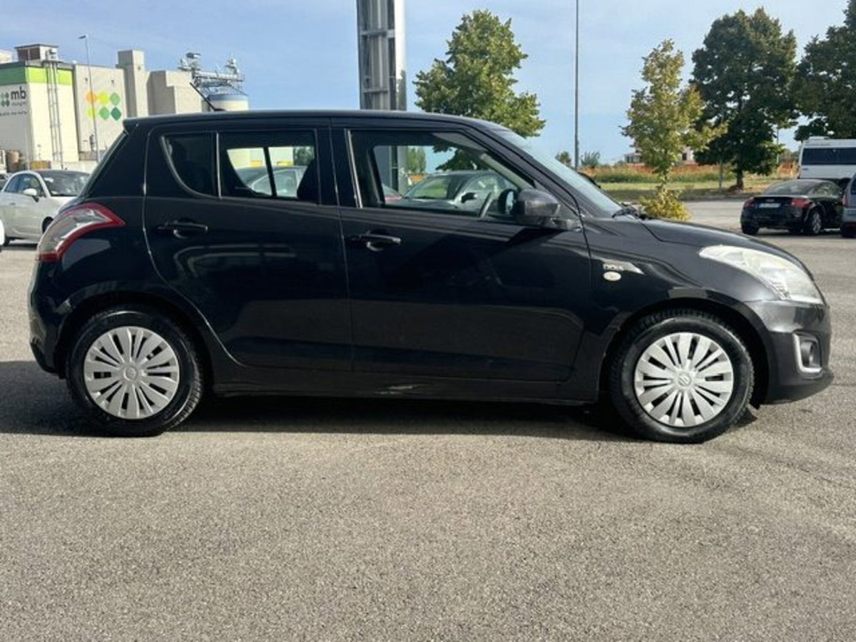 Suzuki Swift 1.3 DDiS 5 porte GL (7)