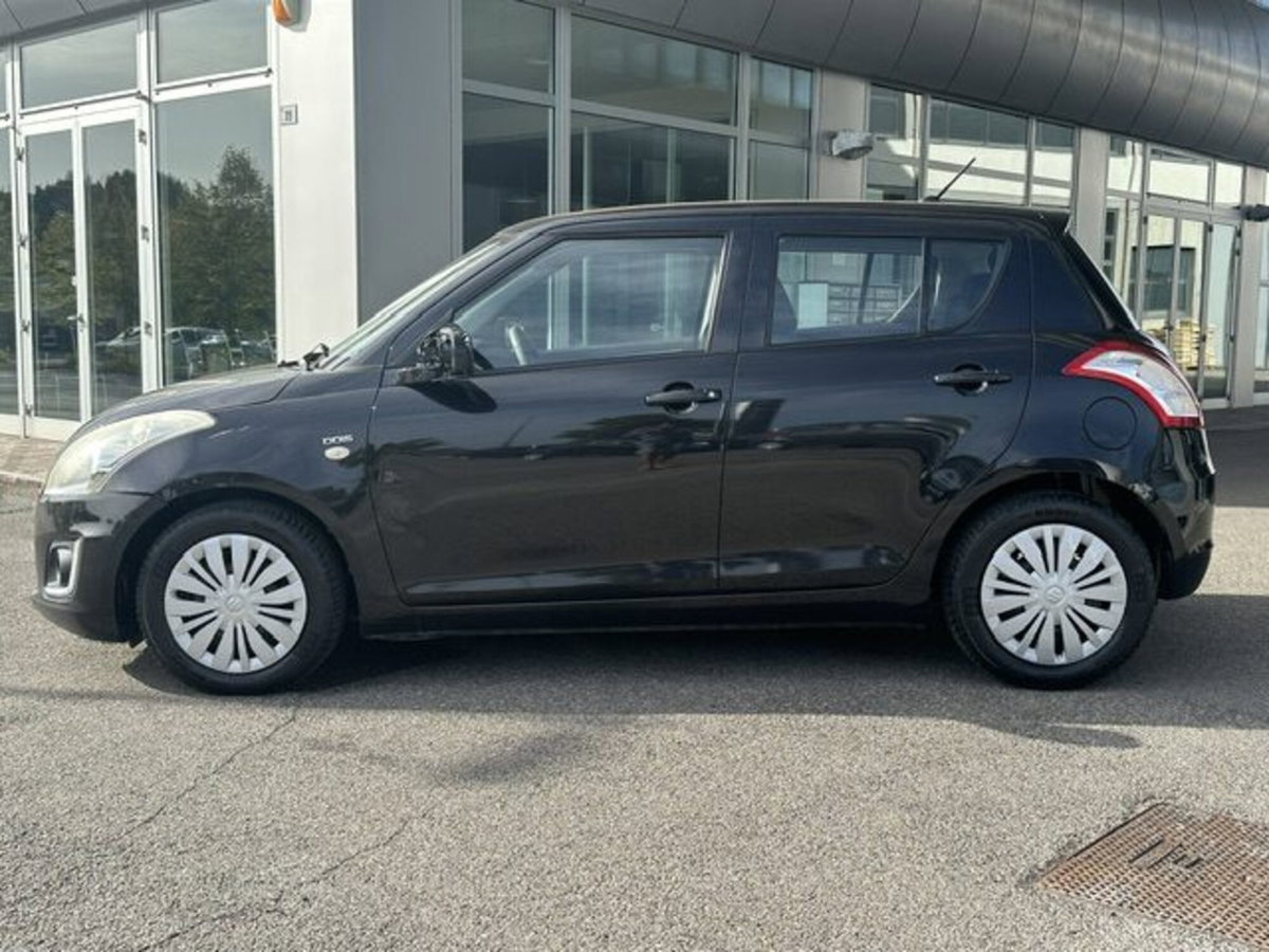 Suzuki Swift 1.3 DDiS 5 porte GL (8)