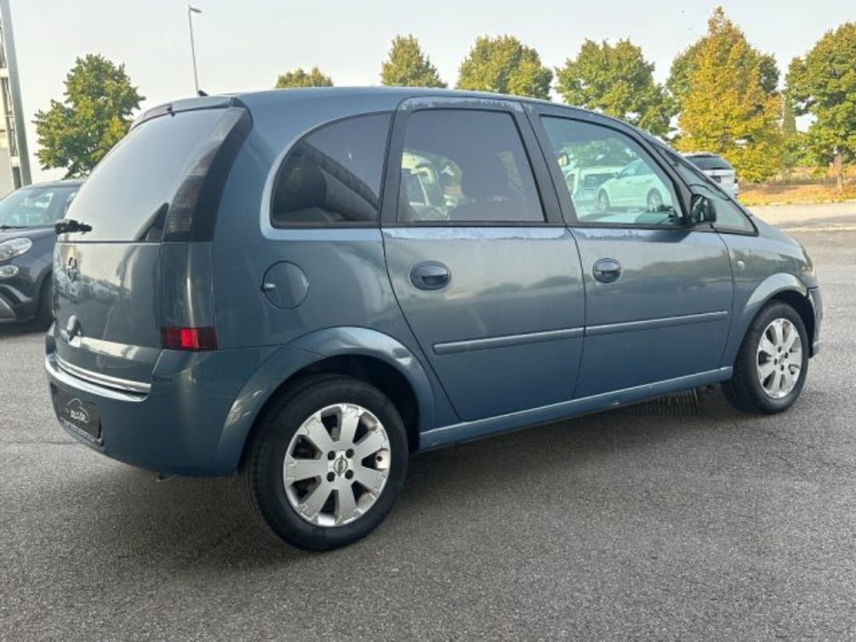 Opel Meriva 1.4 16V Club (5)