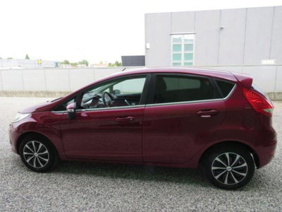 Ford Fiesta 1.4 5p. Bz.- GPL Titanium (9)