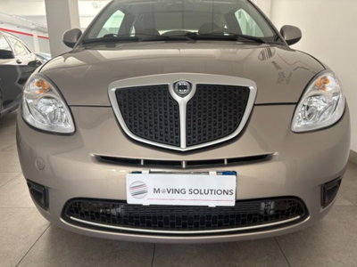 Lancia Ypsilon 1.2 Argento (2)