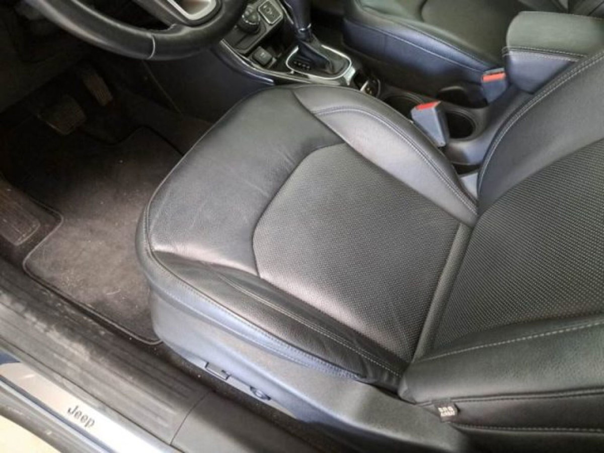 Jeep Compass 1.3 T4 240CV PHEV AT6 4xe S (9)