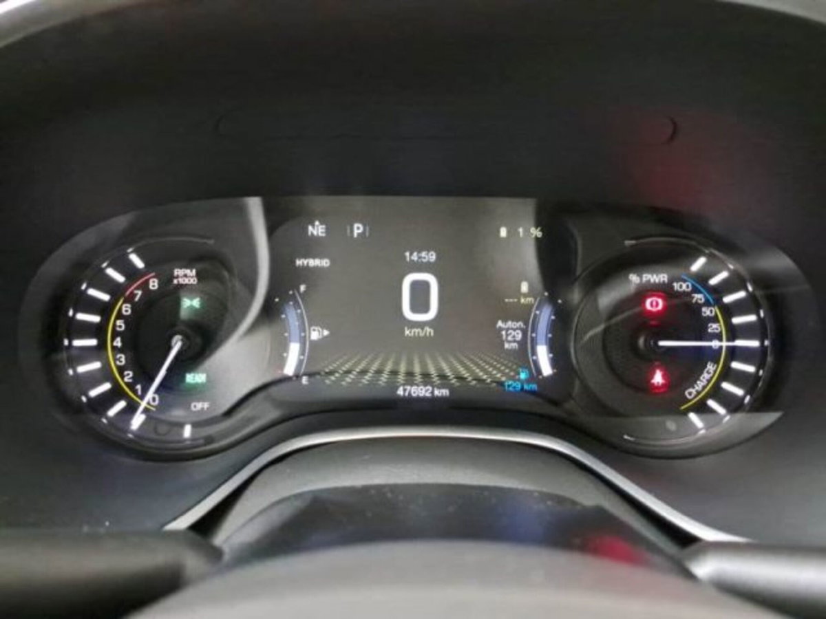Jeep Compass 1.3 T4 240CV PHEV AT6 4xe S (11)