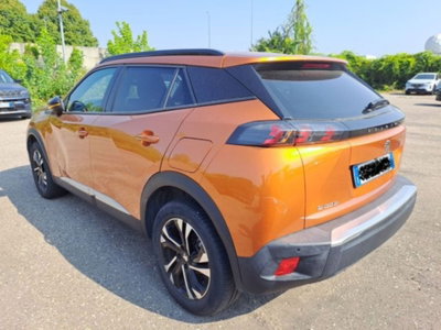 Peugeot 2008 PureTech 100 S&S Allure (2)