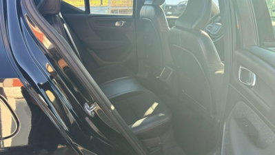 Volvo XC40 D3 AWD Geartronic (17)