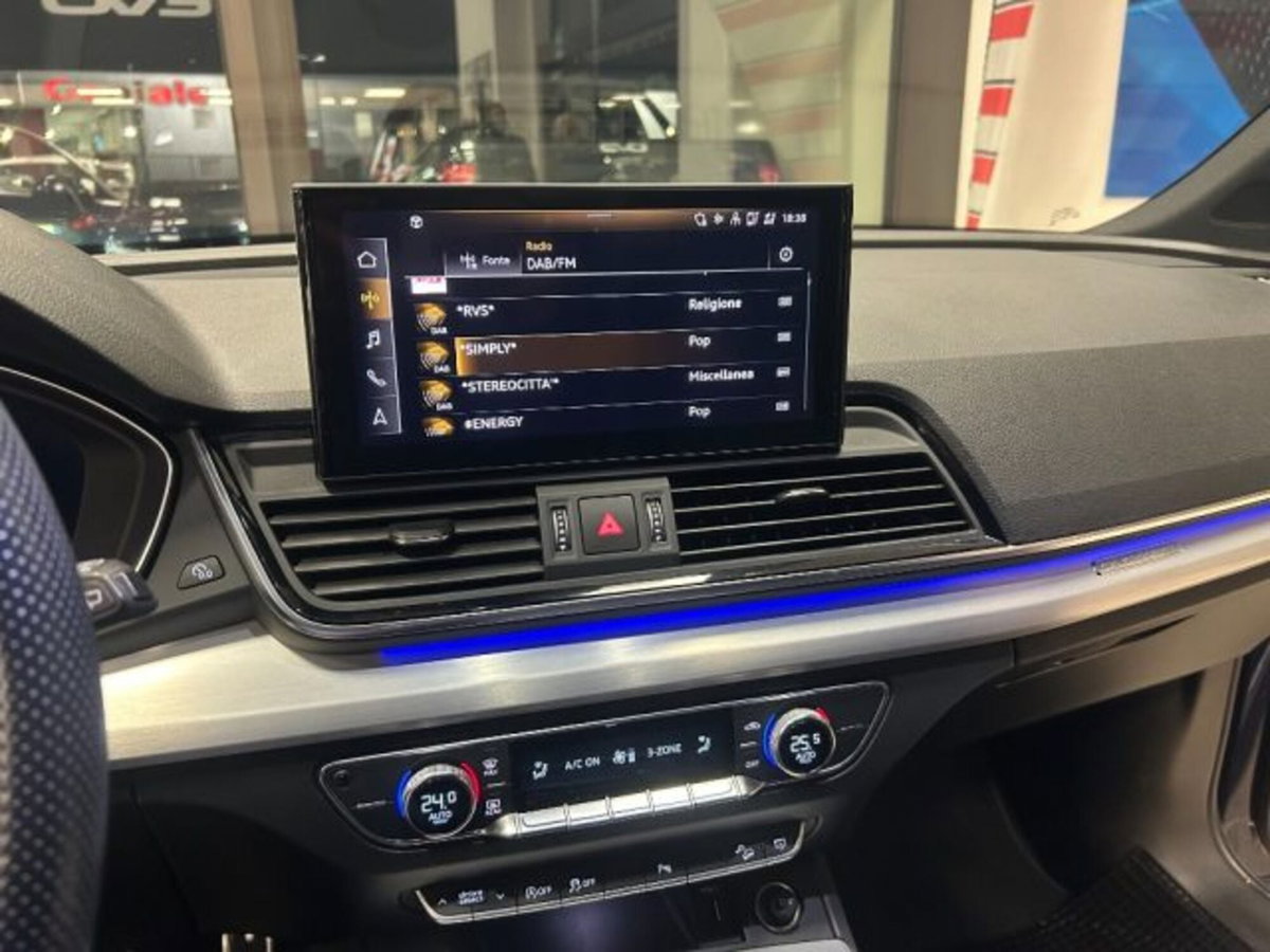 Audi Q5 40 TDI 204 CV quattro S tronic S line plus (19)