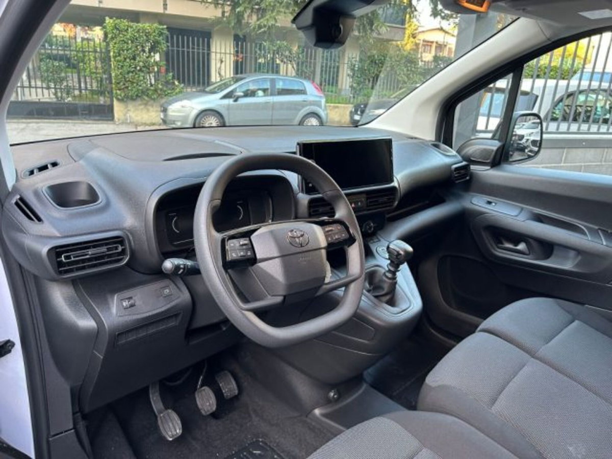 Toyota Proace City City 1.5D 100 CV S&S PC 4p. Comfort (6)