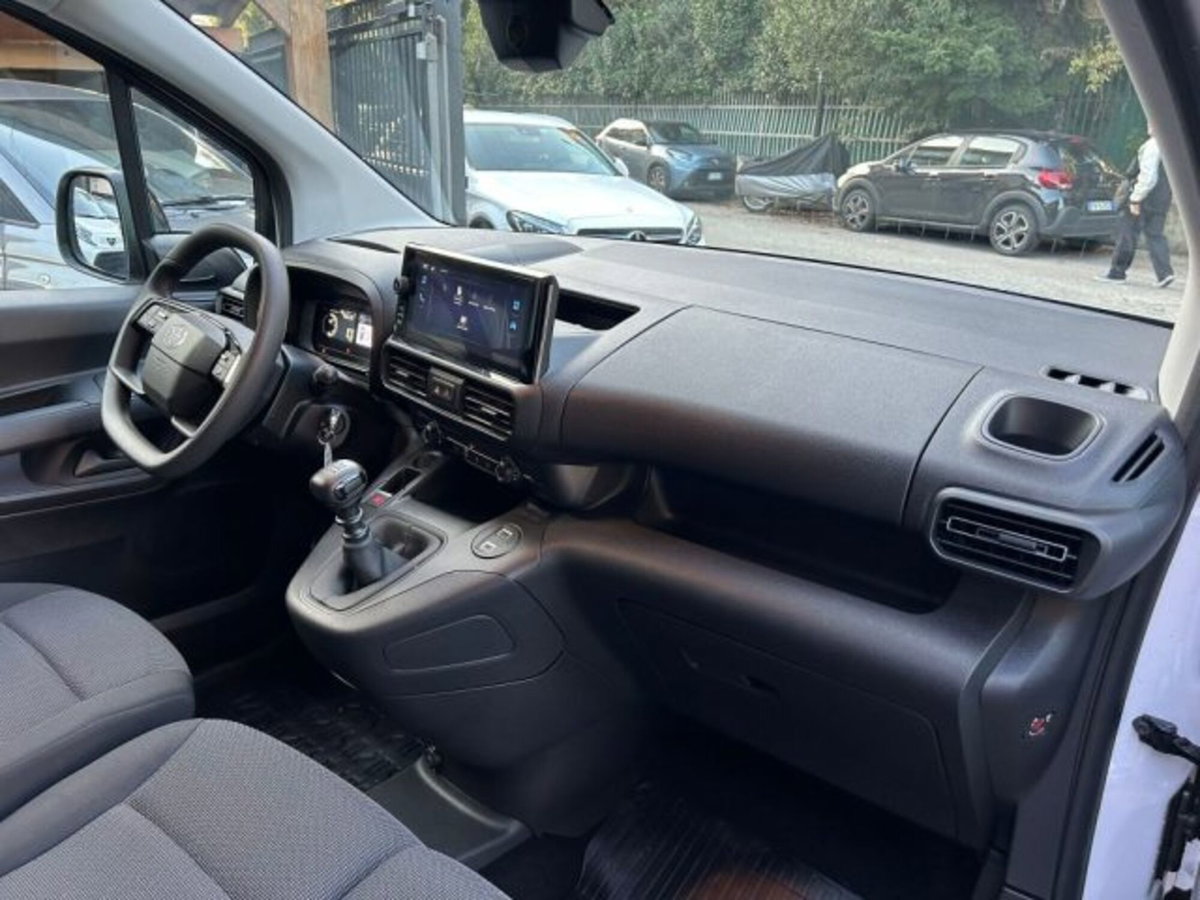 Toyota Proace City City 1.5D 100 CV S&S PC 4p. Comfort (7)