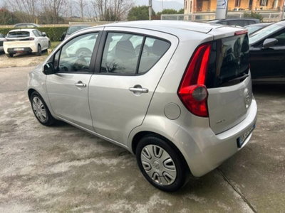 Opel Agila 1.0 12V 65CV (2)