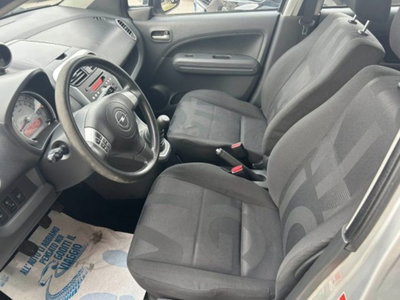 Opel Agila 1.0 12V 65CV (9)