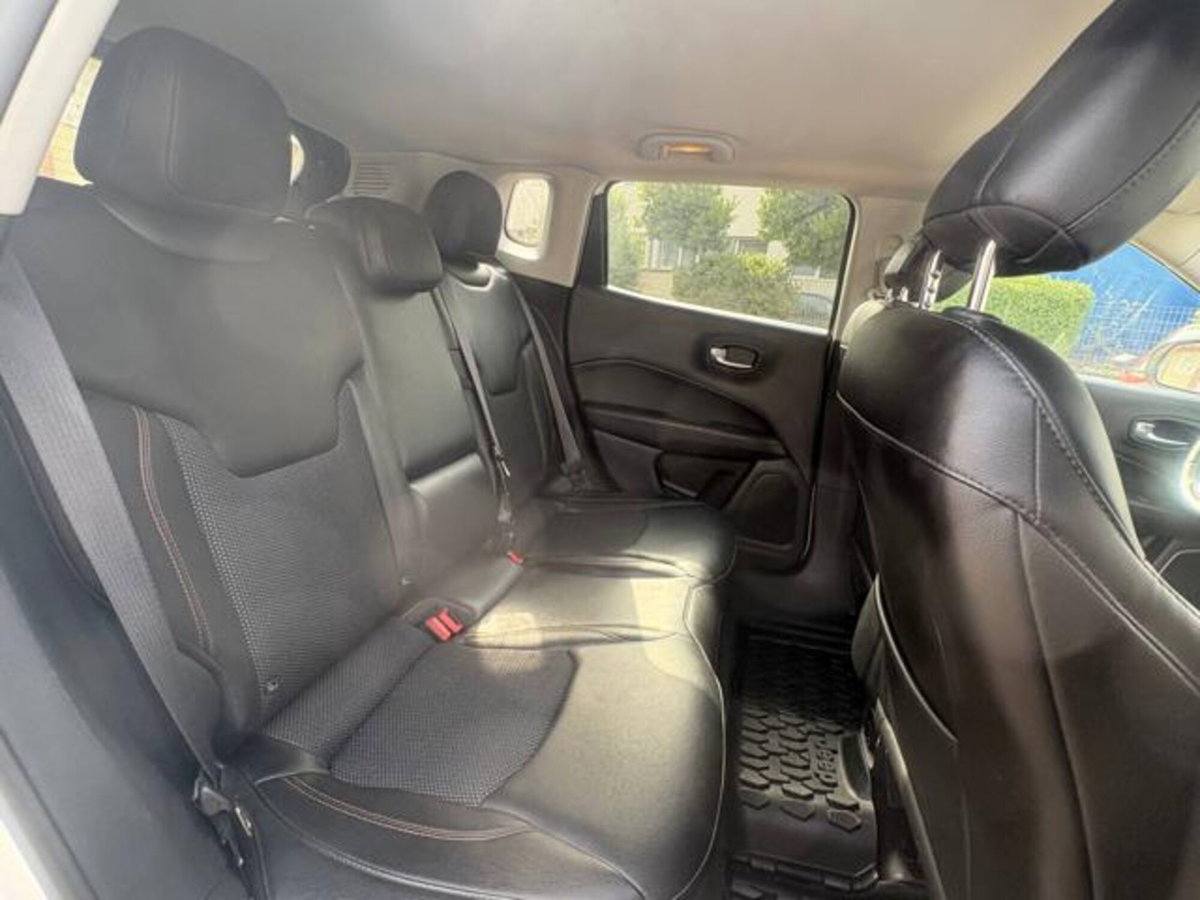 Jeep Compass 1.6 Multijet II 2WD Limited Naked (8)