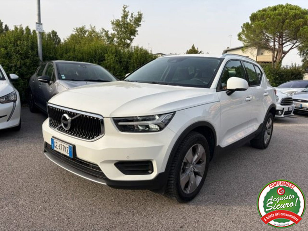 Volvo XC40 T2 Geartronic Momentum