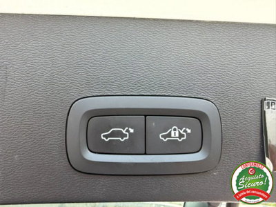 Volvo XC40 T2 Geartronic Momentum (10)