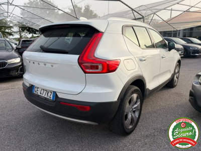 Volvo XC40 T2 Geartronic Momentum (6)