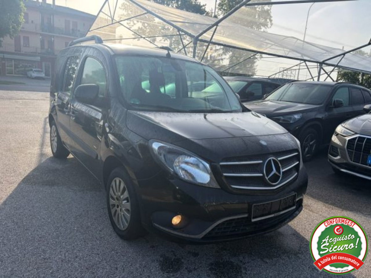 Mercedes-Benz Citan 1.2 112 S&S Tourer Select (3)