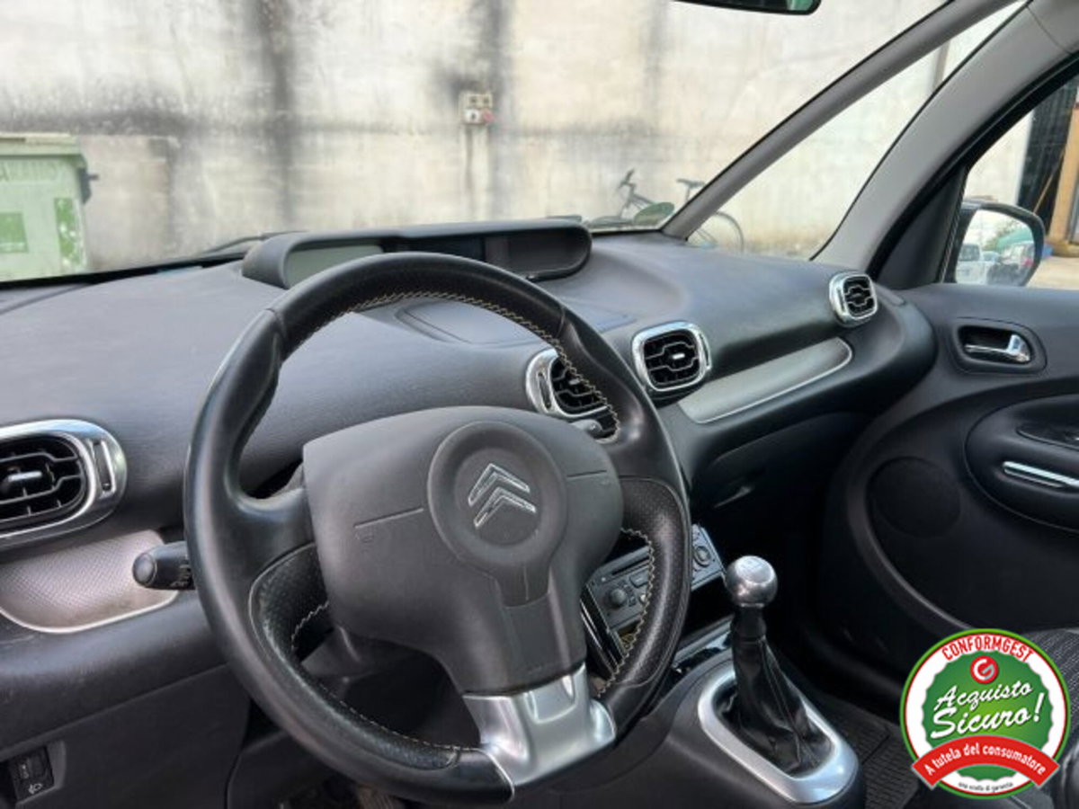 Citroen C3 Picasso 1.4 VTi 95 Exclusive Style (8)
