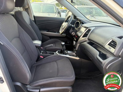 Ssangyong Tivoli 1.6d 2WD Go (11)