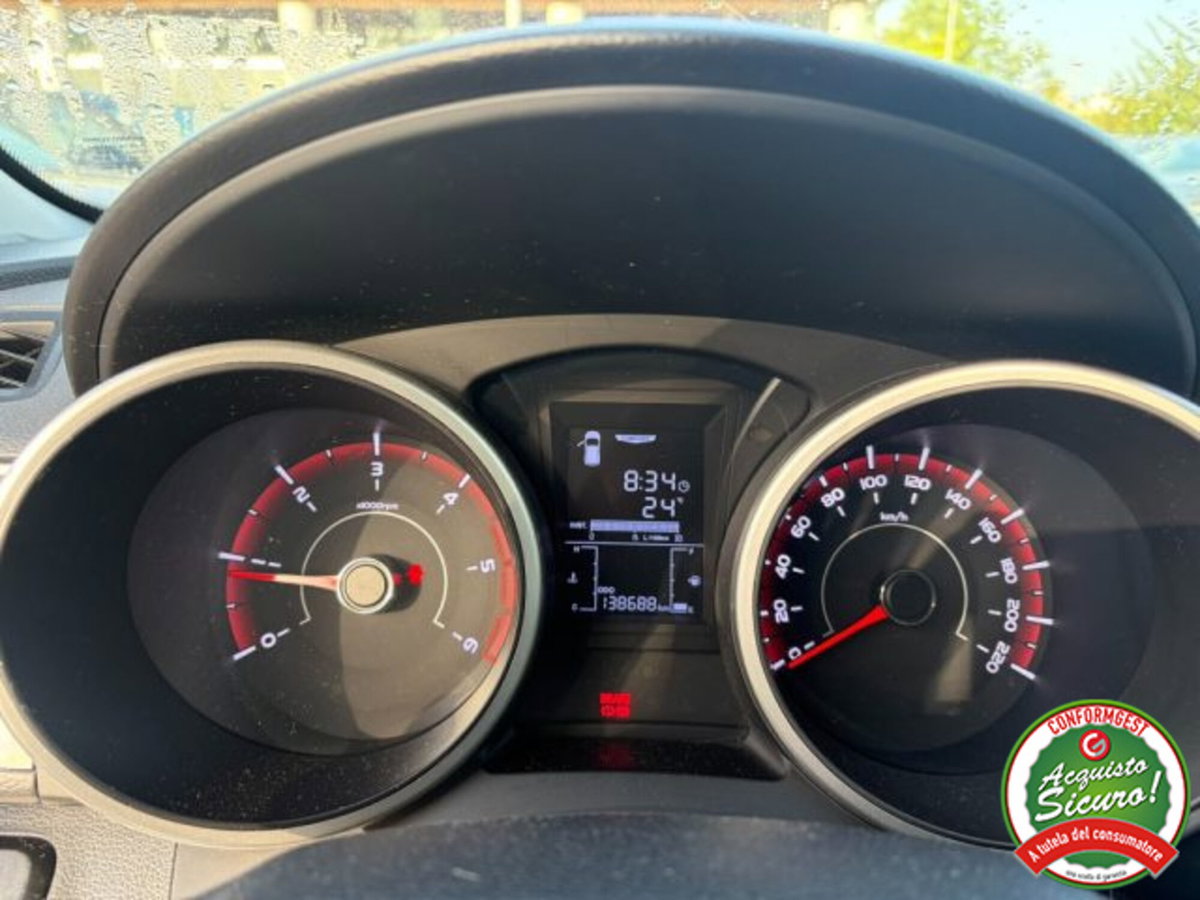 Ssangyong Tivoli 1.6d 2WD Go (14)