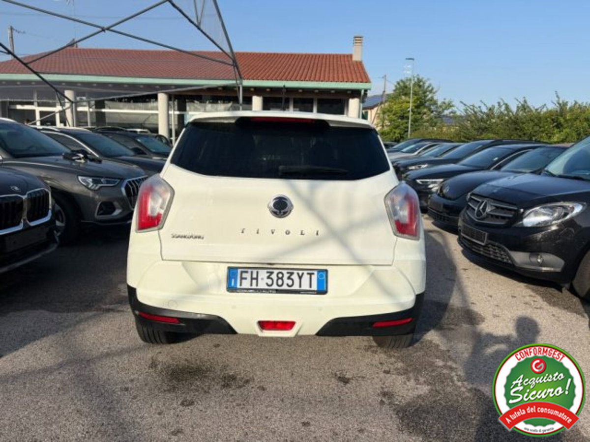 Ssangyong Tivoli 1.6d 2WD Go (5)
