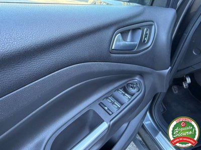 Ford Kuga 1.5 TDCI 120 CV S&S 2WD ST-Line Business (14)