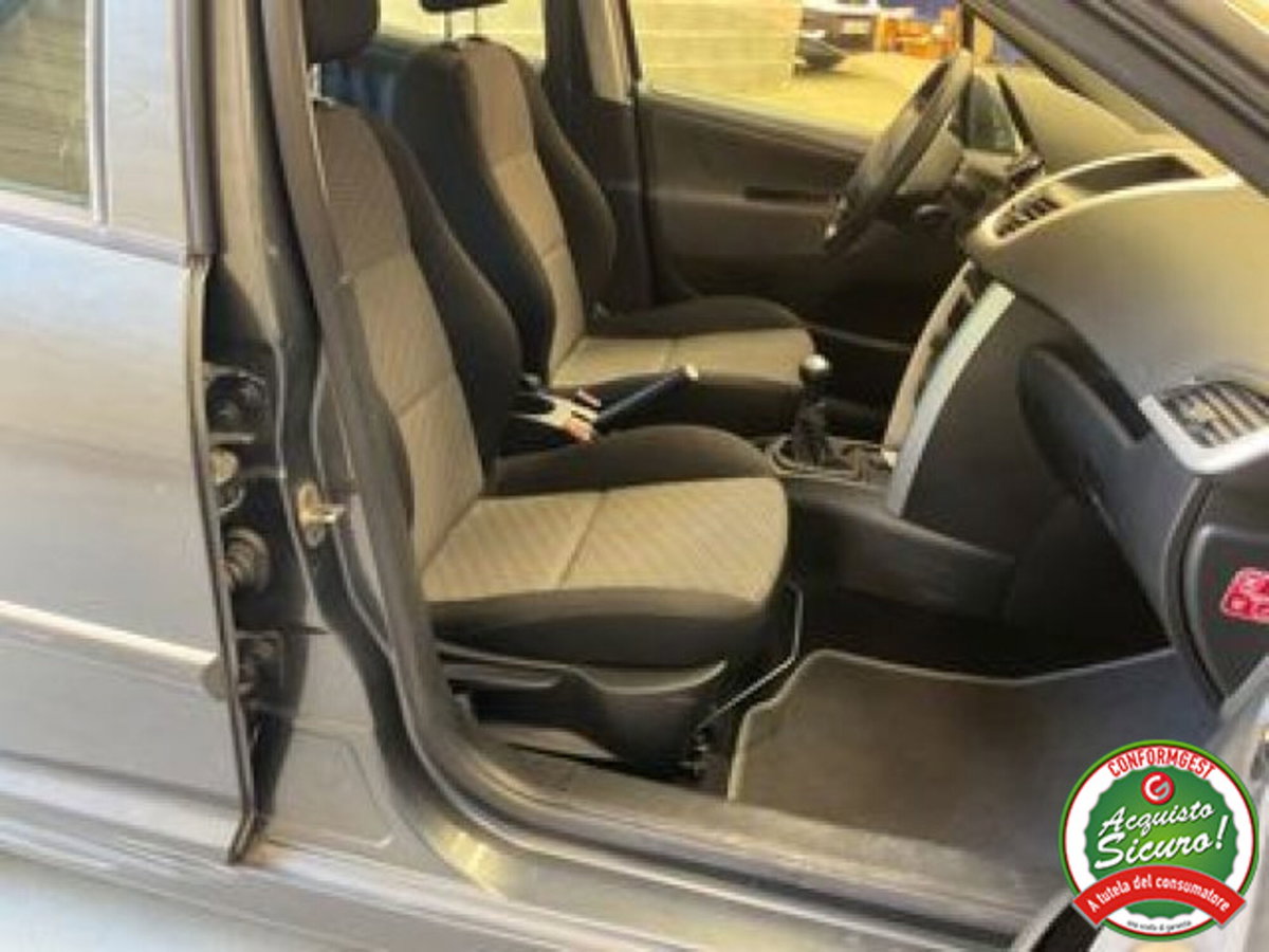 Peugeot 207 8V 75CV 5p. X Line ECO GPL (3)