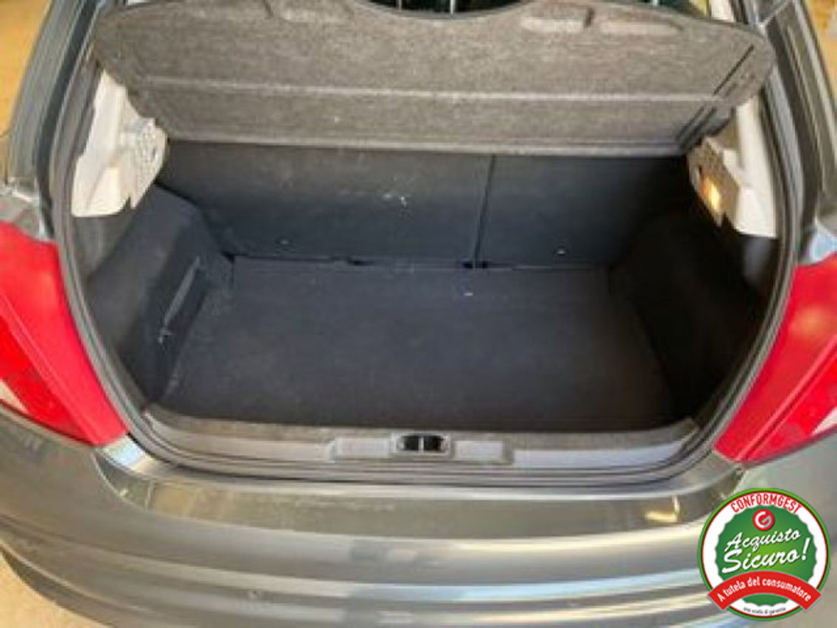 Peugeot 207 8V 75CV 5p. X Line ECO GPL (4)