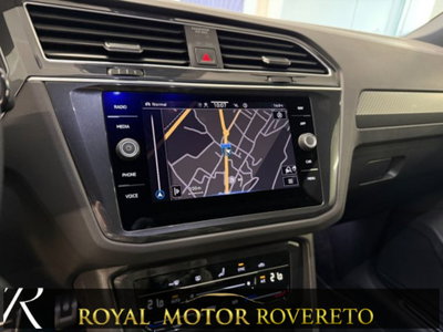 Volkswagen Tiguan 2.0 TDI 150 CV SCR DSG 4MOTION R-Line (12)