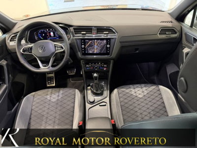 Volkswagen Tiguan 2.0 TDI 150 CV SCR DSG 4MOTION R-Line (14)