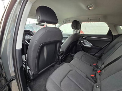 Audi Q3 Sportback 35 TDI quattro S tronic Business Plus (10)