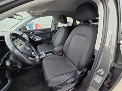 Audi Q3 Sportback 35 TDI quattro S tronic Business Plus (11)