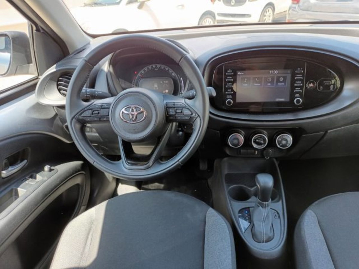 Toyota Aygo X 1.0 Active 72cv (9)