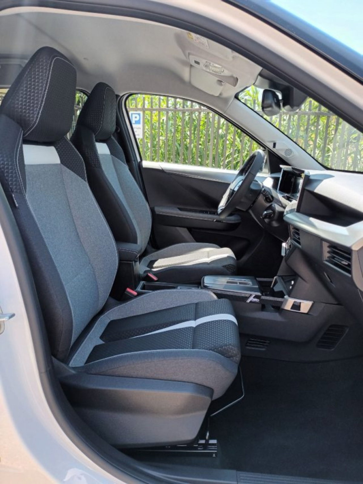 Opel Frontera 1.2 hybrid GS 145cv edct 7p.ti (10)