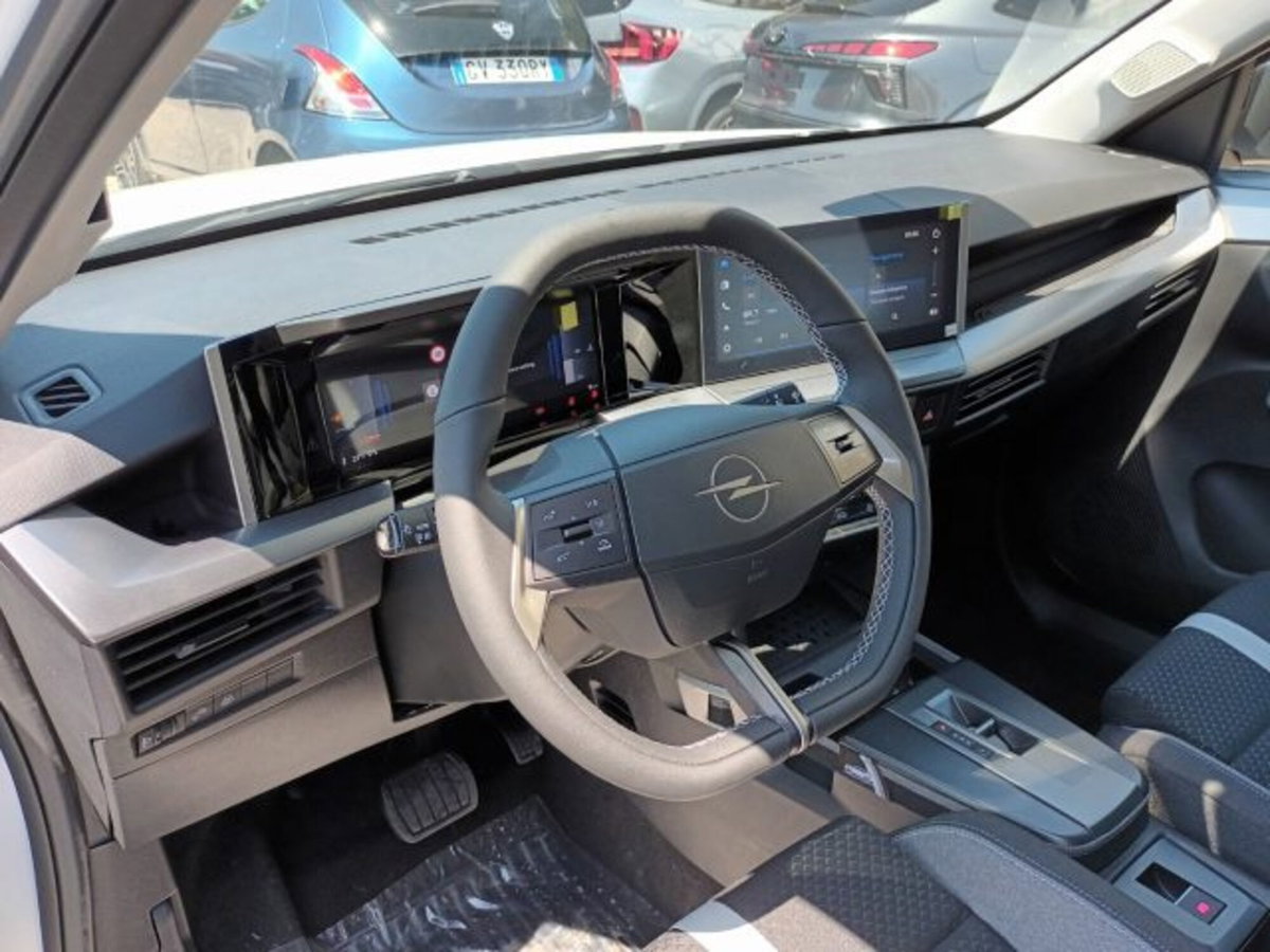 Opel Frontera 1.2 hybrid GS 145cv edct 7p.ti (12)