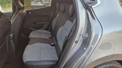 Renault Clio 1.0 eco-g Techno 100cv (12)
