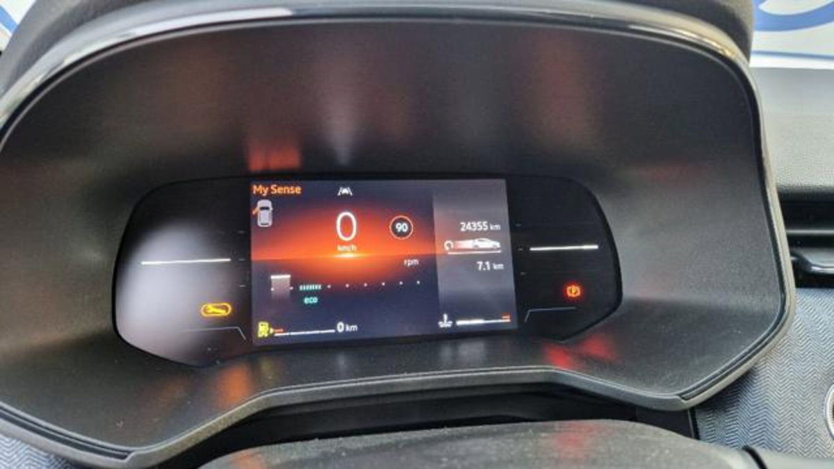 Renault Clio 1.0 eco-g Techno 100cv (9)