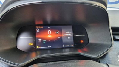 Renault Clio 1.0 eco-g Techno 100cv (9)